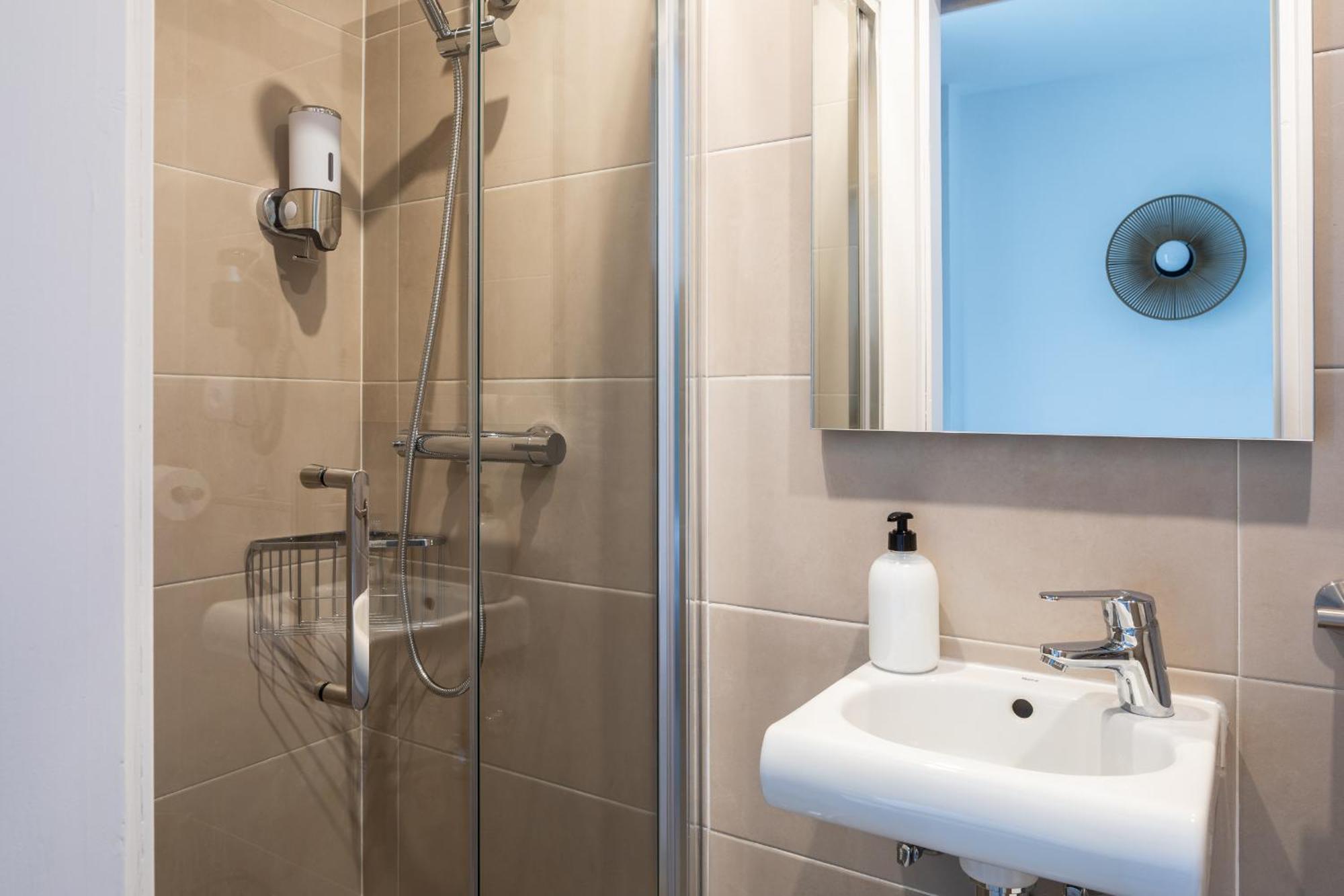 Hostal Alicante Sant Antoni de Portmany Екстериор снимка